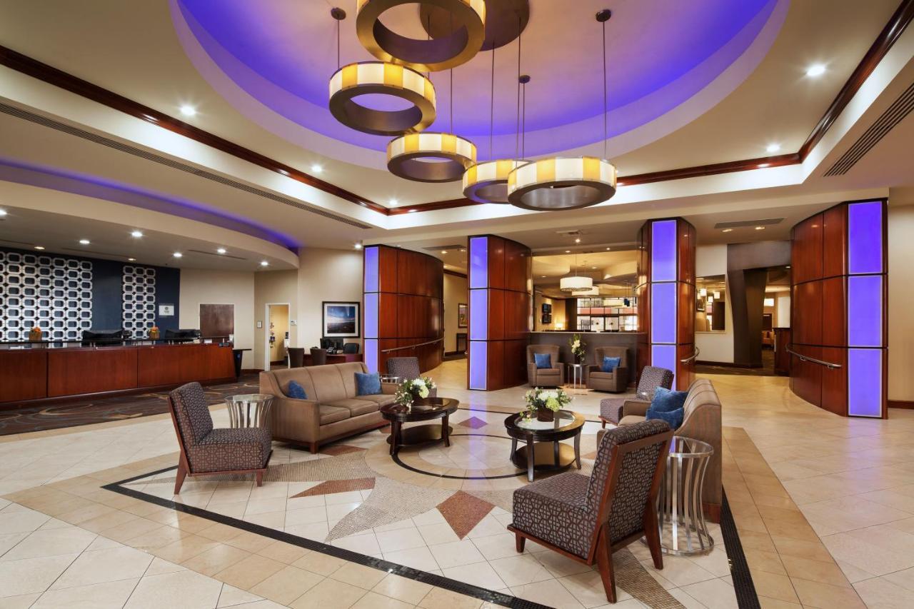 Sheraton Agoura Hills Hotel Екстер'єр фото